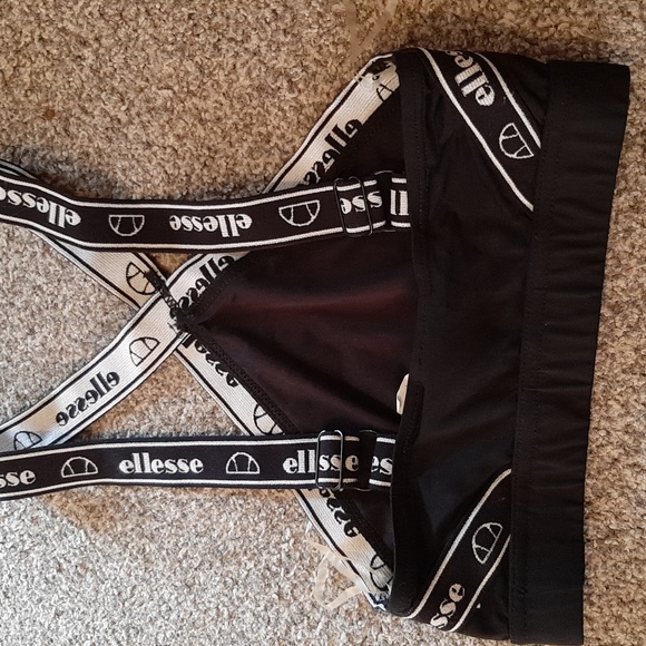 Black and white Ellesse bikini - Picture 3 of 6